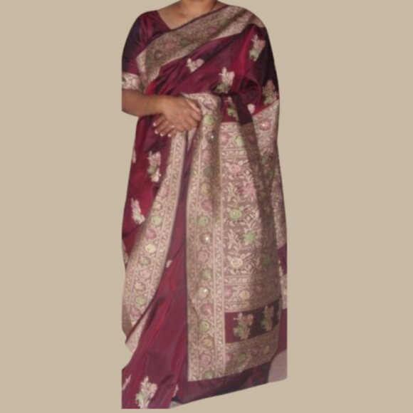 Maroon Purple Eggplant Silk Saree Rose Embroidered Floral Border Wedding - Picture 1 of 15